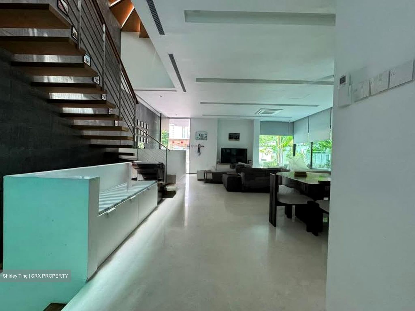 Holland Gardens (D10), Semi-Detached #576281461
